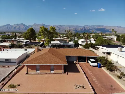 8451 E 4th St, Tucson, AZ 85710