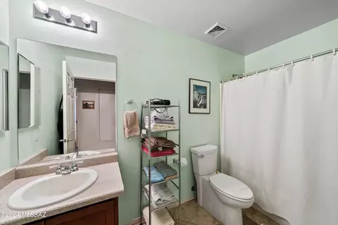 Bath - 5027 E Fishhook Ct, Tucson, AZ 85756 photo 2 of 2