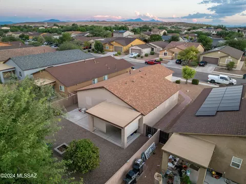 View/Area - 5027 E Fishhook Ct, Tucson, AZ 85756 photo 2 of 6