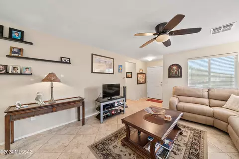 Living - 5027 E Fishhook Ct, Tucson, AZ 85756 photo 1 of 3