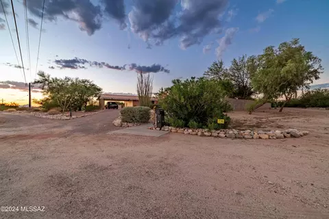 1160 W Orange Grove Rd, Tucson, AZ 85704