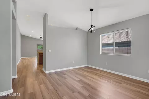 484 E Greg Rock Rd, Vail, AZ 85641 photo 10
