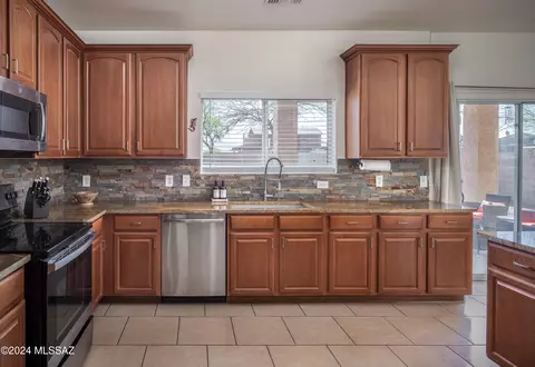 7091 S Plover Ct, Tucson, AZ 85756 photo 4