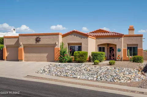 11696 N Teskow Dr, Oro Valley, AZ 85737