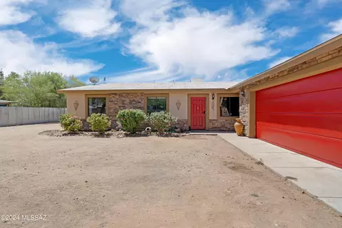 3239 N Flanwill Blvd, Tucson, AZ 85716
