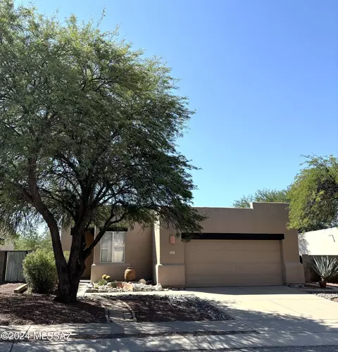 253 N Fenceline Dr, Tucson, AZ 85748