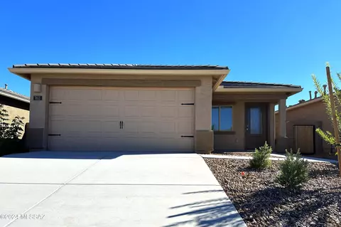 7615 S Meadowsweet Ct, Tucson, AZ 85757