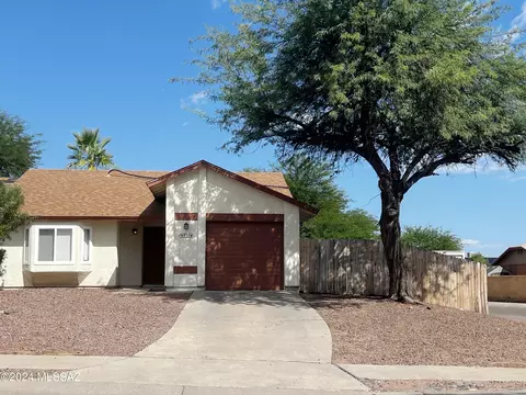5314 S Oakleaf Dr, Tucson, AZ 85746