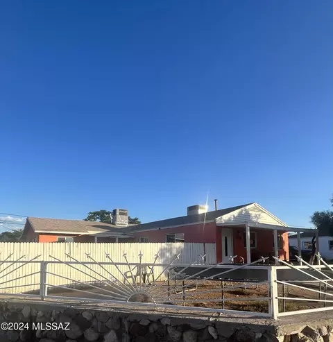 2366 E Cameron Vis, Tucson, AZ 85713