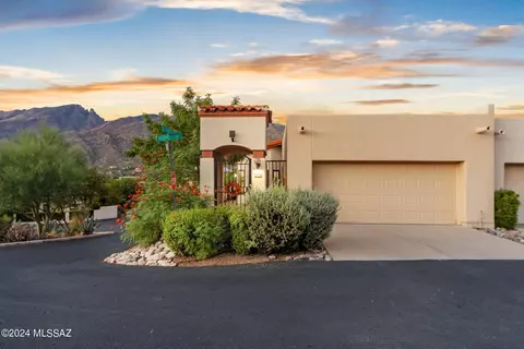 4647 E Hupa Way, Tucson, AZ 85718