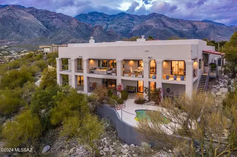 6061 N Paseo Zaldivar, Tucson, AZ 85750