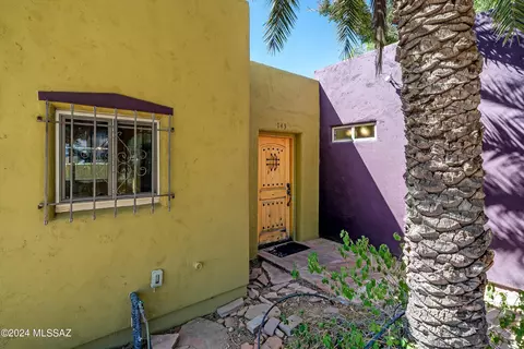 143 W Roger Rd, Tucson, AZ 85705