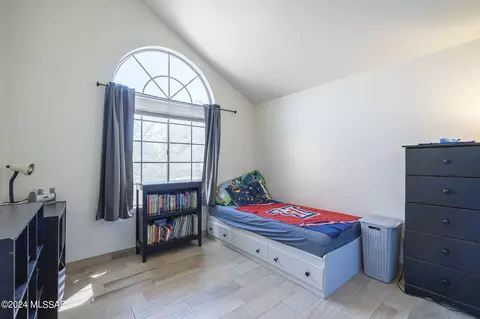 Bedroom - 5376 S Wembly Rd, Tucson, AZ 85746 photo 1 of 7