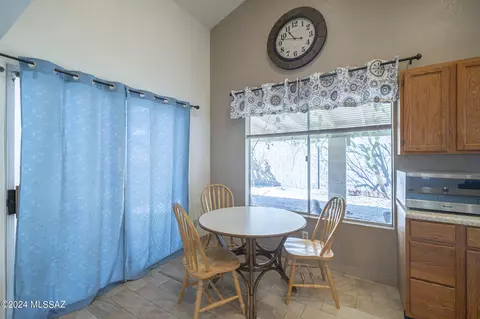 Dining - 5376 S Wembly Rd, Tucson, AZ 85746 photo 1 of 1