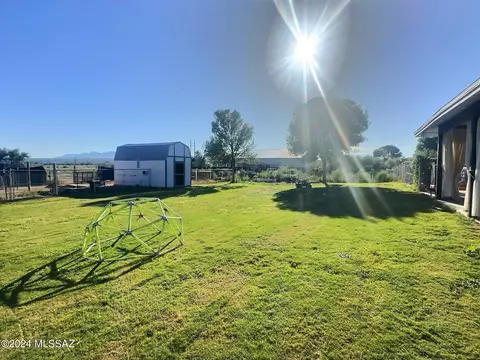 1299 E Diamondback Dr, Benson, AZ 85602 photo 5