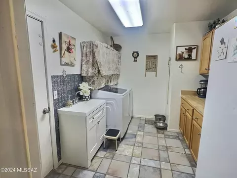 1299 E Diamondback Dr, Benson, AZ 85602 photo 38