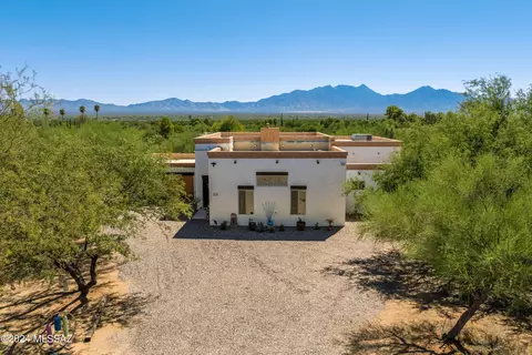 709 Corpino De Pecho, Green Valley, AZ 85614