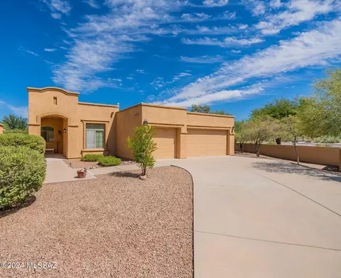 1118 N Copper Spur Ct, Tucson, AZ 85715
