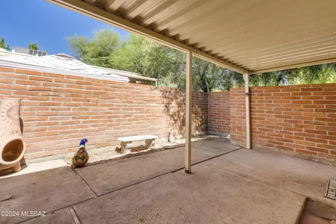 Exterior - 957 Va Terrado, Tucson, AZ 85710 photo 6 of 9