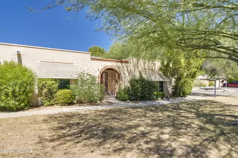 Exterior - 957 Va Terrado, Tucson, AZ 85710 photo 3 of 9