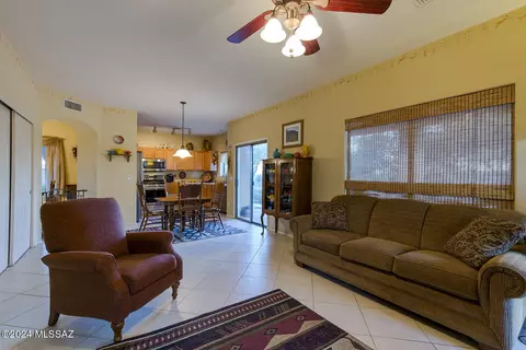 60573 E Blackcrest Loop, Tucson, AZ 85739 photo 32