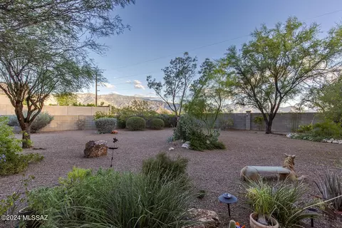 60573 E Blackcrest Loop, Tucson, AZ 85739 photo 34
