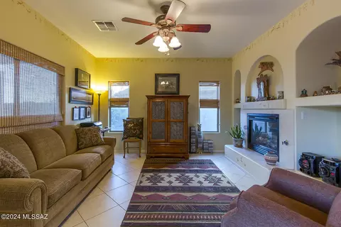 60573 E Blackcrest Loop, Tucson, AZ 85739 photo 31