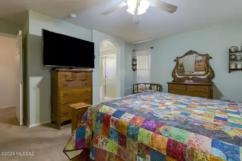 60573 E Blackcrest Loop, Tucson, AZ 85739 photo 13