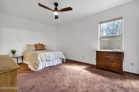 Bedroom - 1508 E Painted Colt Loop, Tucson, AZ 85719 photo 1 of 6
