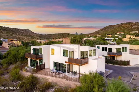 1373 W Sentinel View Loop, Tucson, AZ 85745