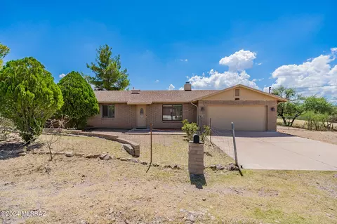 209 Circulo Silva, Rio Rico, AZ 85648