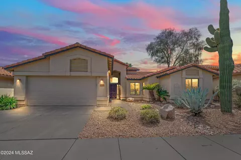 2611 W Camino Ebano, Tucson, AZ 85742