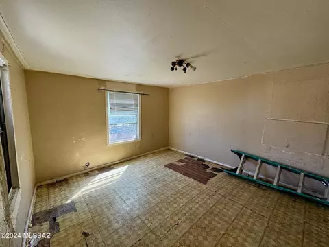 258 N Bowie Ave, Willcox, AZ 85643 photo 12