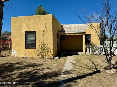 258 N Bowie Ave, Willcox, AZ 85643 photo 2