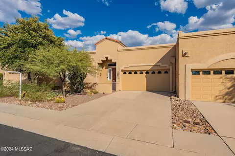 12634 N Running Coyote Dr, Oro Valley, AZ 85755