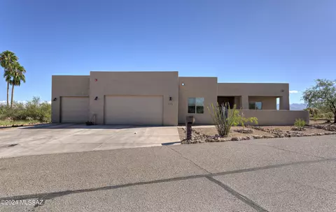 873 E Sawmill Canyon Pl, Green Valley, AZ 85614