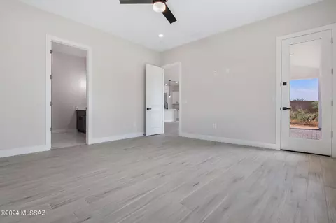 Bedroom - 13609 E Garigans Gulch, Vail, AZ 85641 photo 2 of 11