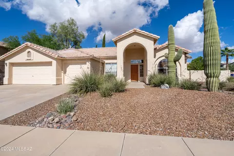 Exterior - 9325 E Carmel Dr, Tucson, AZ 85747 photo 10 of 10
