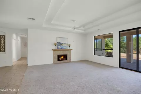 Living - 63330 E Harmony Dr, Tucson, AZ 85739 photo 2 of 4