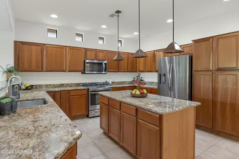 Kitchen - 63330 E Harmony Dr, Tucson, AZ 85739 photo 1 of 3