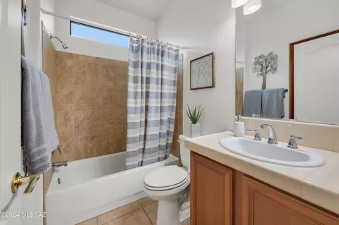 Bath - 63330 E Harmony Dr, Tucson, AZ 85739 photo 2 of 3