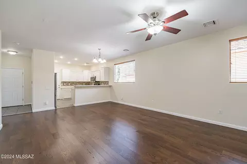Living - 10394 E Painted Turtle Ln, Tucson, AZ 85747 photo 5 of 6
