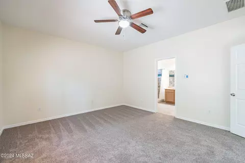 Bedroom - 10394 E Painted Turtle Ln, Tucson, AZ 85747 photo 3 of 11