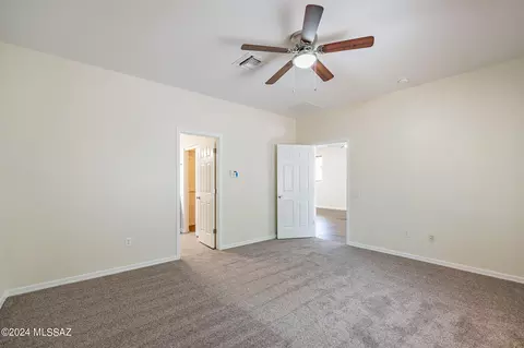 Bedroom - 10394 E Painted Turtle Ln, Tucson, AZ 85747 photo 4 of 11