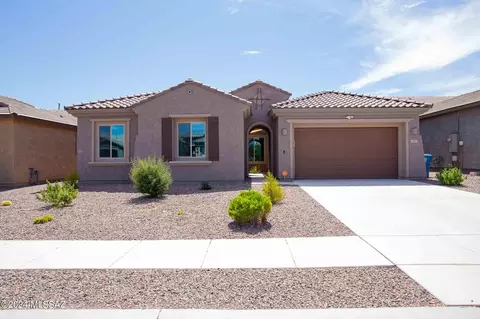 722 E Romsdalen, Oro Valley, AZ 85755