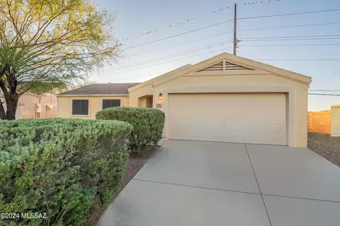 3130 S Beck Dr, Tucson, AZ 85730