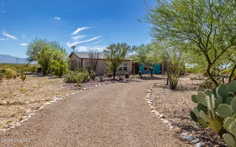 13152 E Hislop Hill Dr, Vail, AZ 85641 photo 4