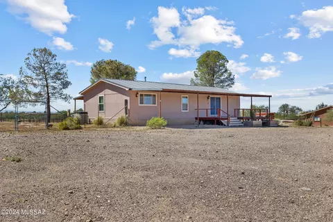 531 N Slate Dr, Vail, AZ 85641