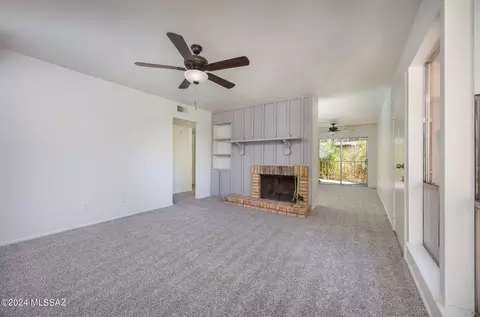 1600 N Wilmot Rd #426, Tucson, AZ 85712