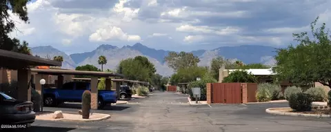 912 S Pantano Rd, Tucson, AZ 85710